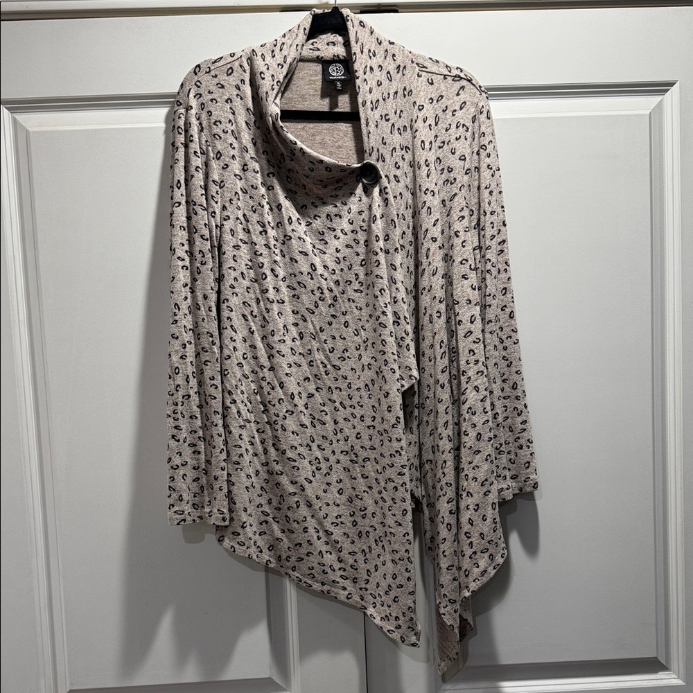 Bobeau animal print cardigan - Picture 2 of 5